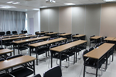 上海京督学府虹口足球场校区